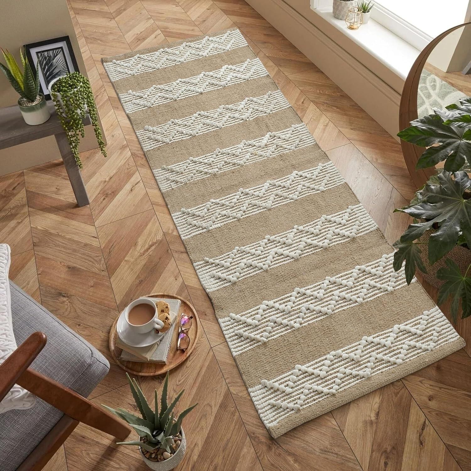 Tapis moderne tissé à la main en coton 100 % naturel, motif losanges, tapis de sol lavable, descente de lit 60 x 150 cm (beige et blanc) | Chambre, salon