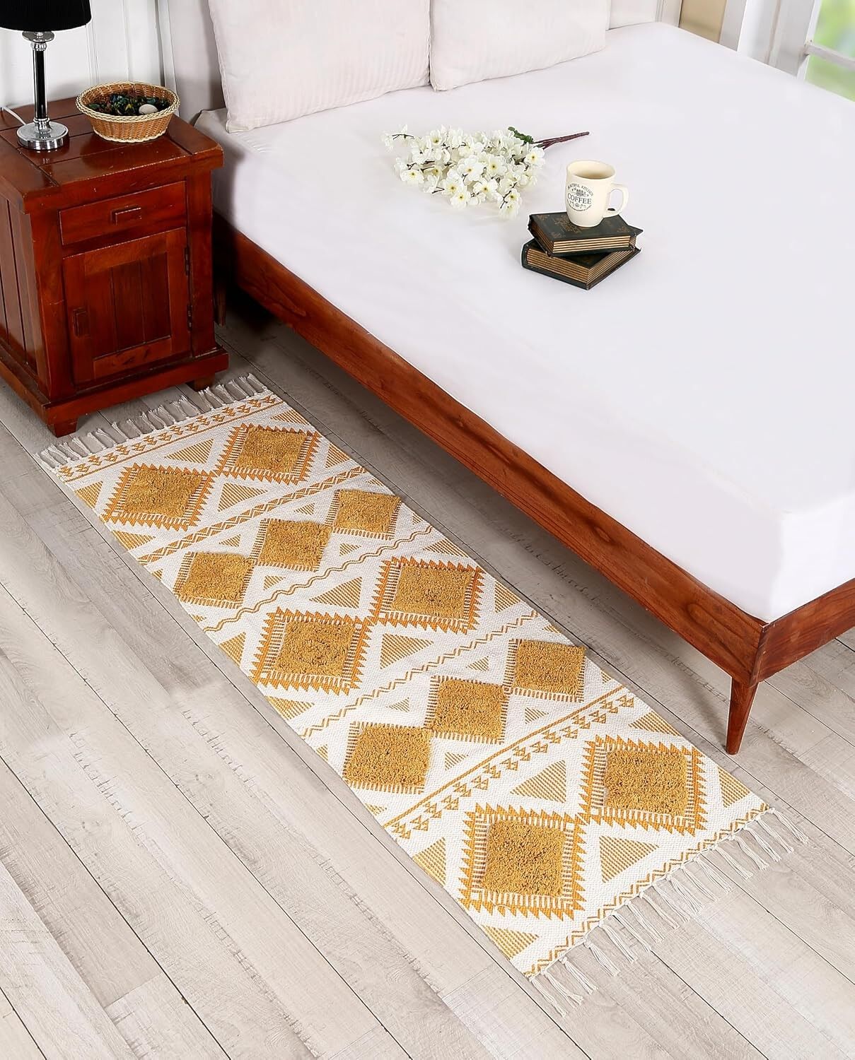 Tapis de couloir en coton tufté tissé à la main 60 x 150 cm (blanc/jaune) | Tapis design moderne pour chambre et salon