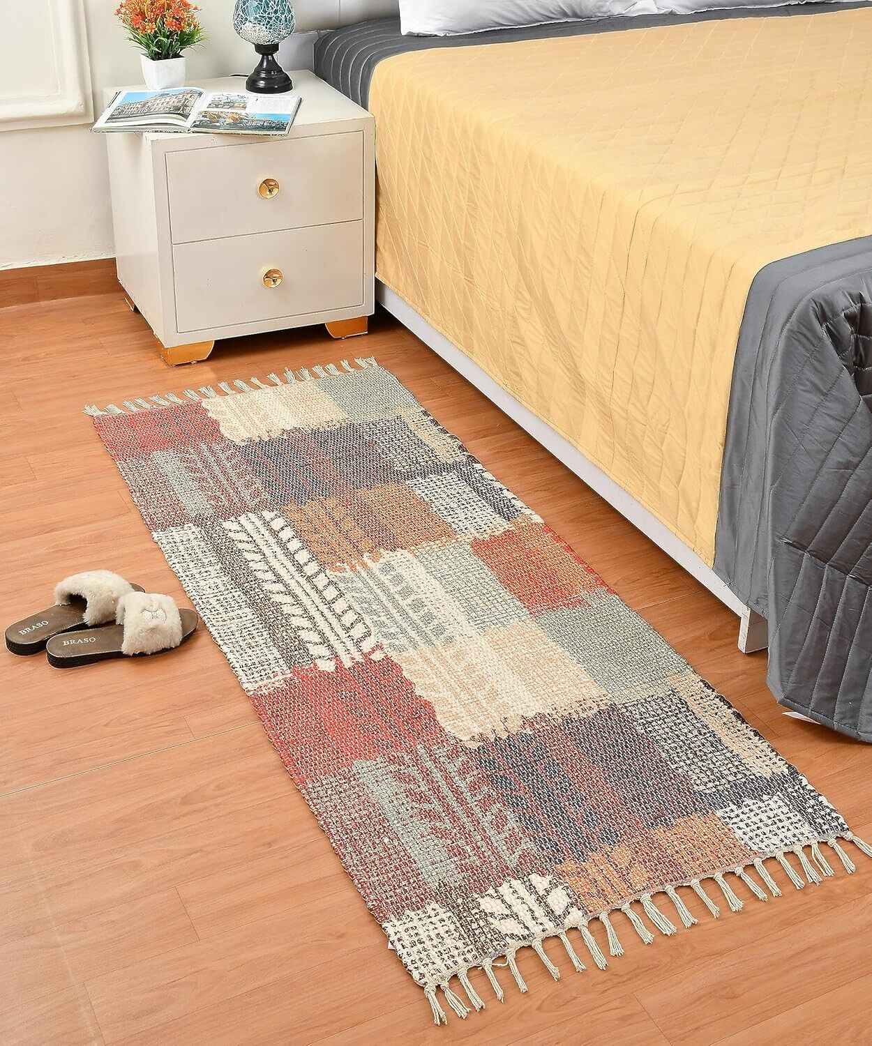 Tapis Dhurrie 60 x 150 cm (2 x 5 pi) en tissu imprimé recyclé, moderne et durable, fait main | Décoration écologique pour salon ou chambre
