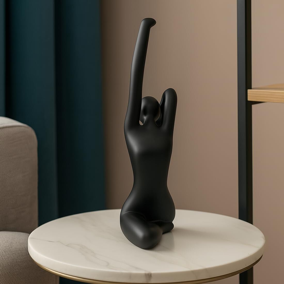 Statue élégante en céramique représentant une dame noire, idéale pour la décoration de la maison et du bureau, 17 x 4 x 20 cm | Sculpture décorative esthétique