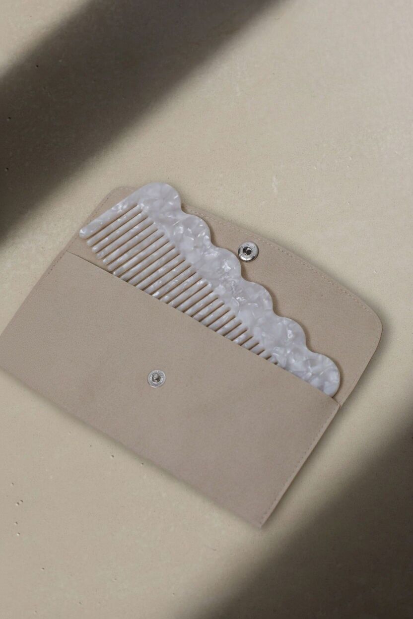 Signature Comb - Mother of Pearl