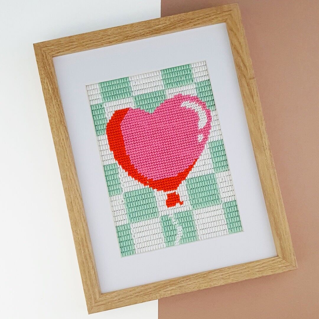 DIY Canvas Kit - Heart Balloon