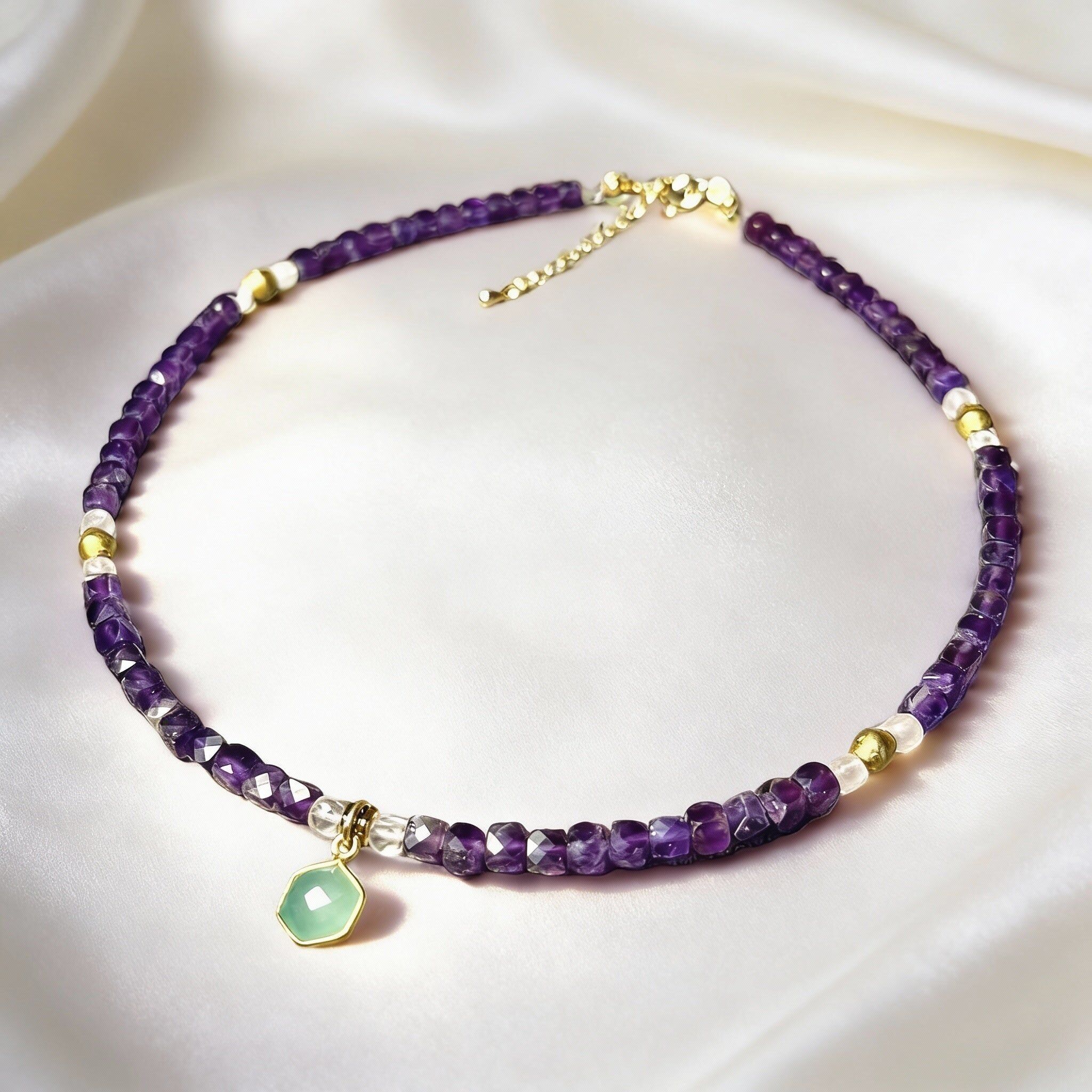 "SERENA" necklace in Amethyst and blue Chalcedony