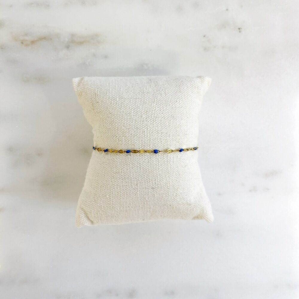 Lucia-Armband, Damenarmband, dünn, vergoldet mit blauen Harzperlen