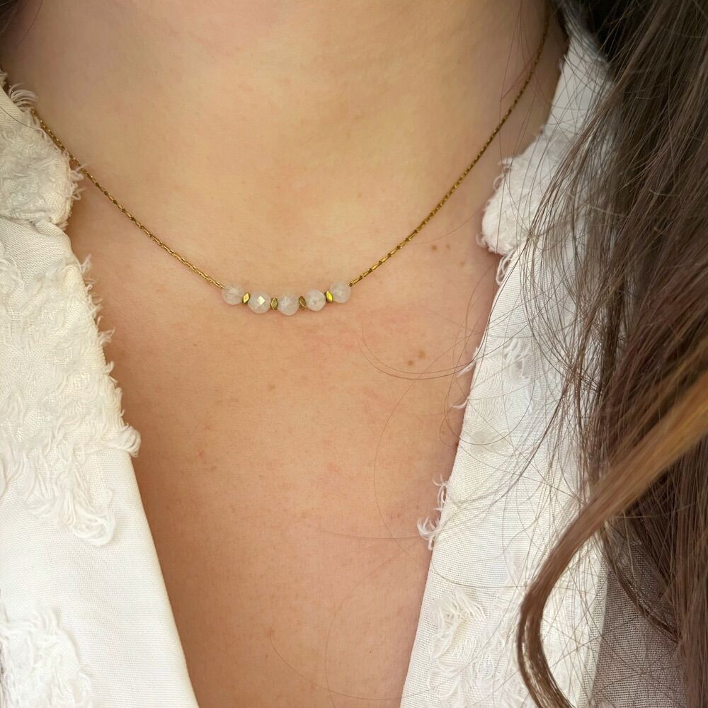 Juliette-Halskette, Schlangenketten-Choker mit Halbedelsteinen aus goldenem Hämatit und Opalin