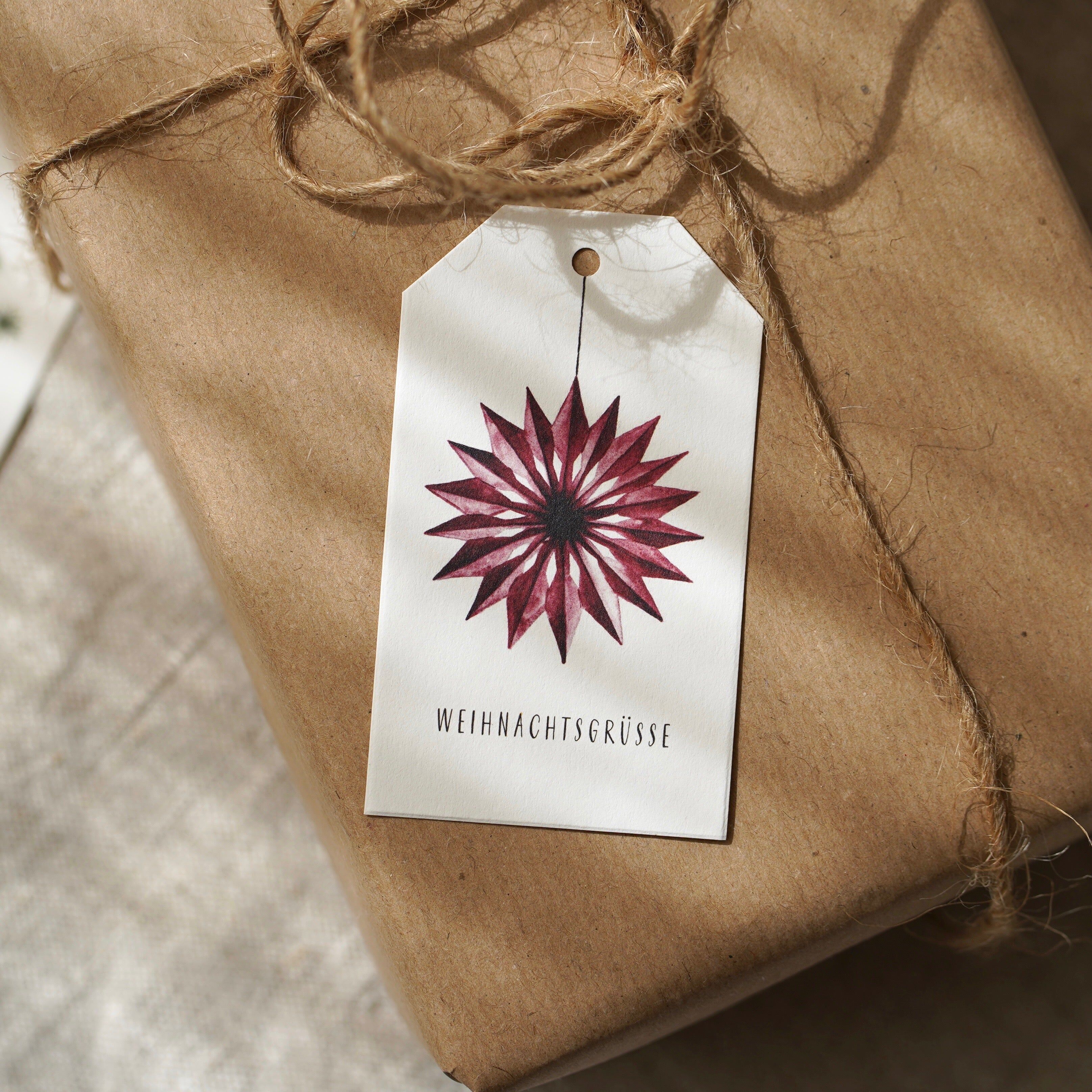 Étiquette cadeau · Étoile en papier