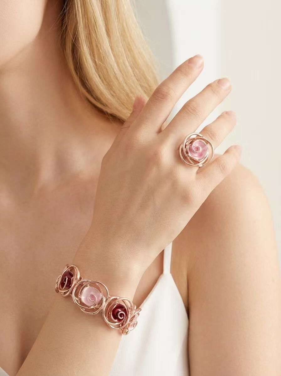 Anello con fiori colorati 424CP21