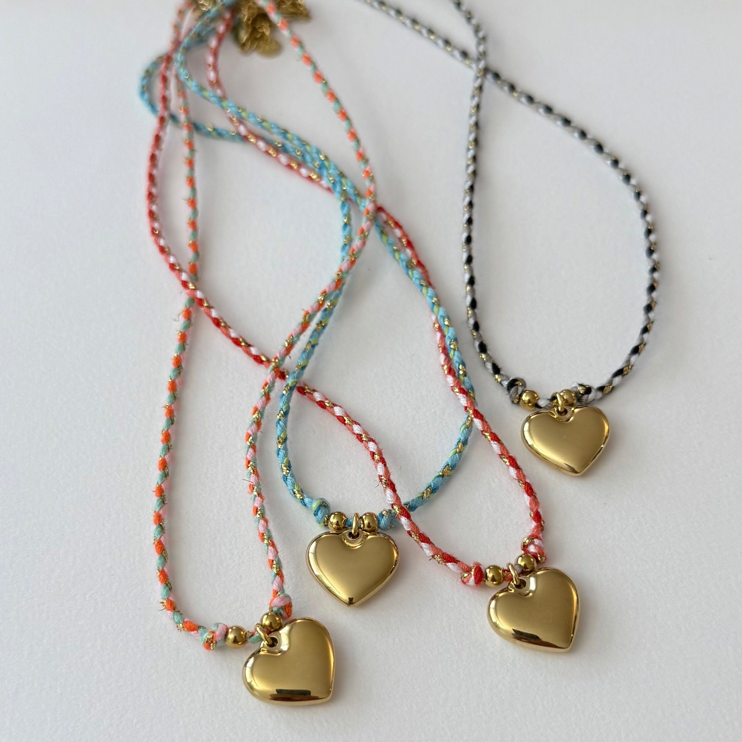 Herz aus Farben - mehrere Optionen verfügbar