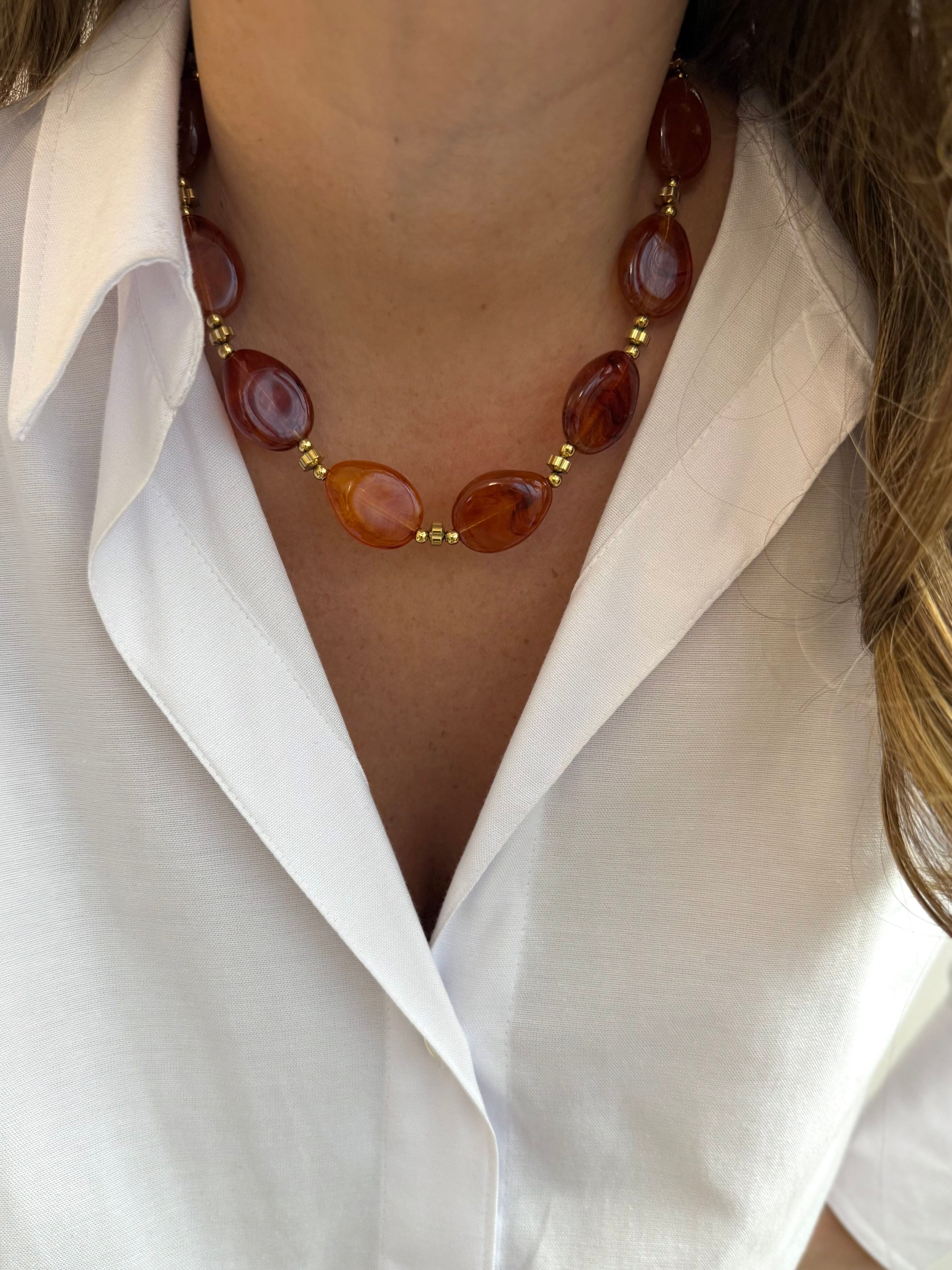 Elina – in verschiedenen Farben erhältlich