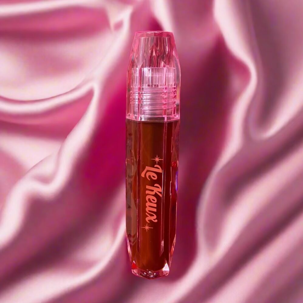 Forever On Your Lips - Liquid Lipstick in Cherry Bomb