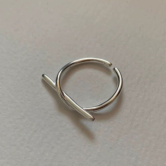 Minimalistischer Knotenring – 925er Sterlingsilber