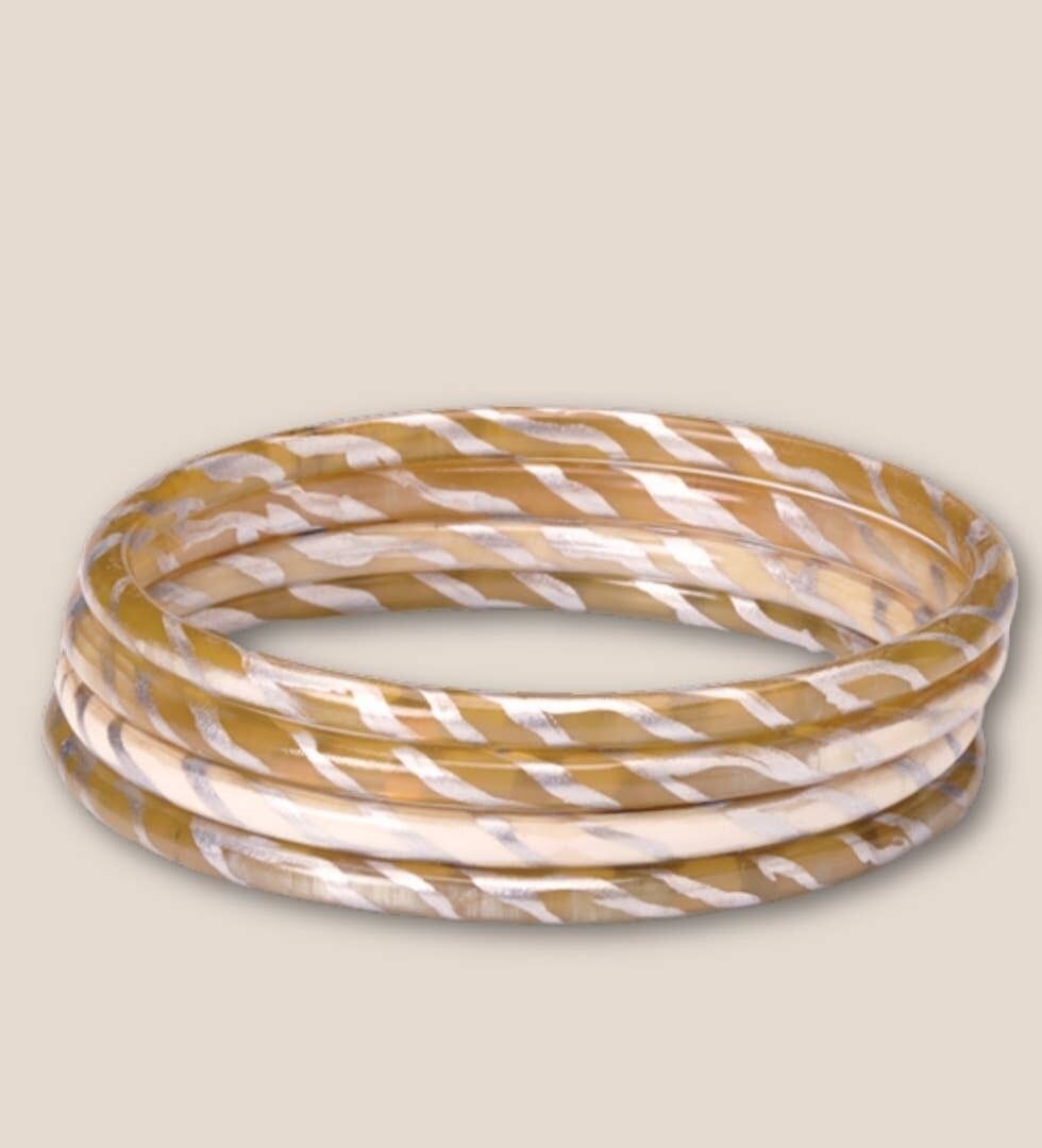 Armband aus recyceltem Horn, 4 mm, Zebra Silber 03