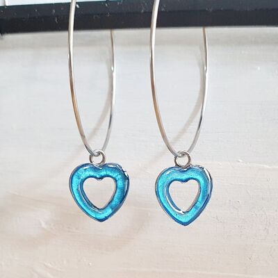 Pendientes con forma de corazón hueco perla azul mar, SKU034