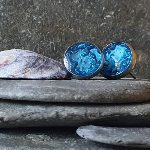 Sand & bay blue round studs ,SKU035