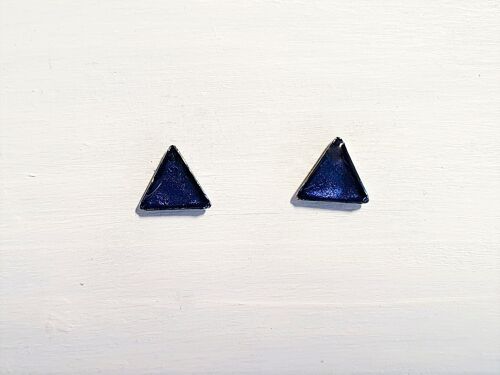 Mini triangle studs - Midnight pearl ,SKU462