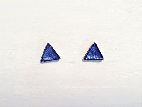 Mini triangle studs - Cornflower pearl ,SKU470