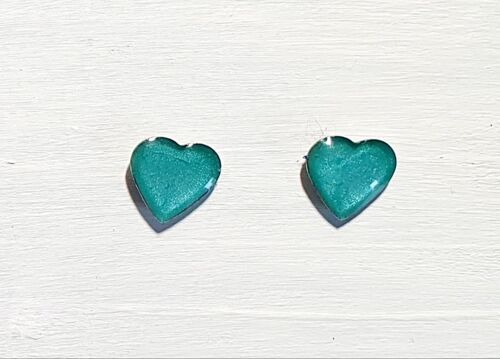 Mini heart studs - Iridescent blue ,SKU532