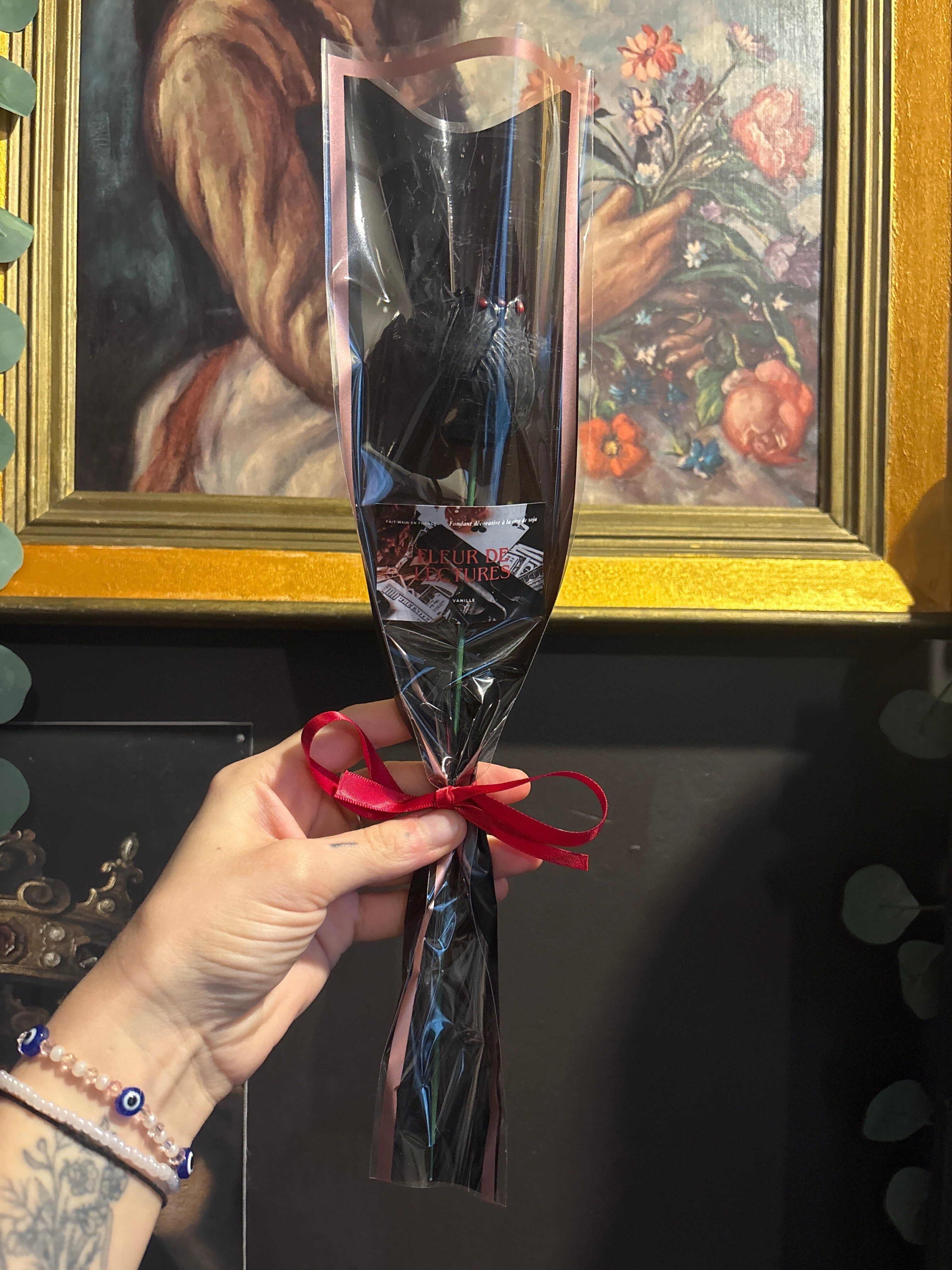 Scented Tulip – Dark Romance