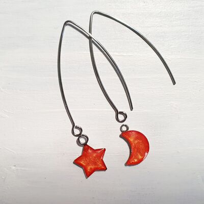 Pendientes largos de alambre con gota de estrella y luna - naranja iridiscente, SKU873