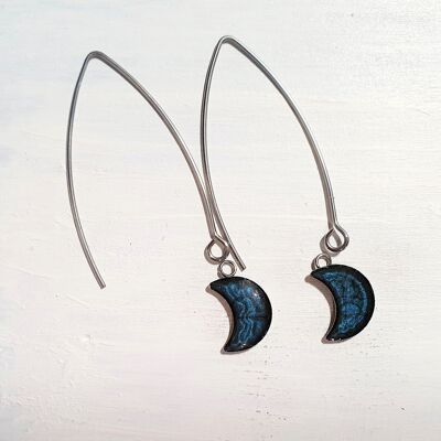 Pendientes largos con forma de luna y alambre - Azul noche, SKU938