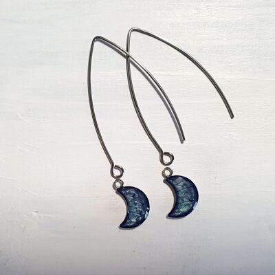 Pendientes largos con forma de luna y alambre - Azul marino, SKU947