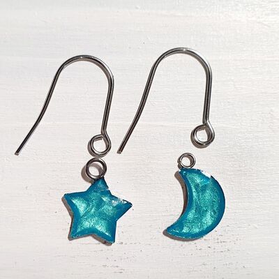 Boucles d'oreilles pendantes étoile/lune avec fils courts - Bleu irisé ,SKU1085