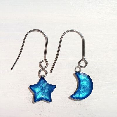 Pendientes colgantes de estrella / luna con hilos cortos - Perla azul marino, SKU1097