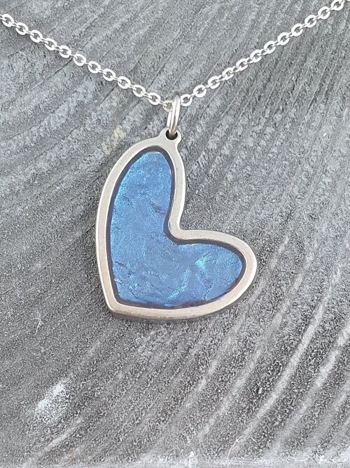 Off set heart shaped pendant-necklaces - Iridescent dark blue ,SKU1184
