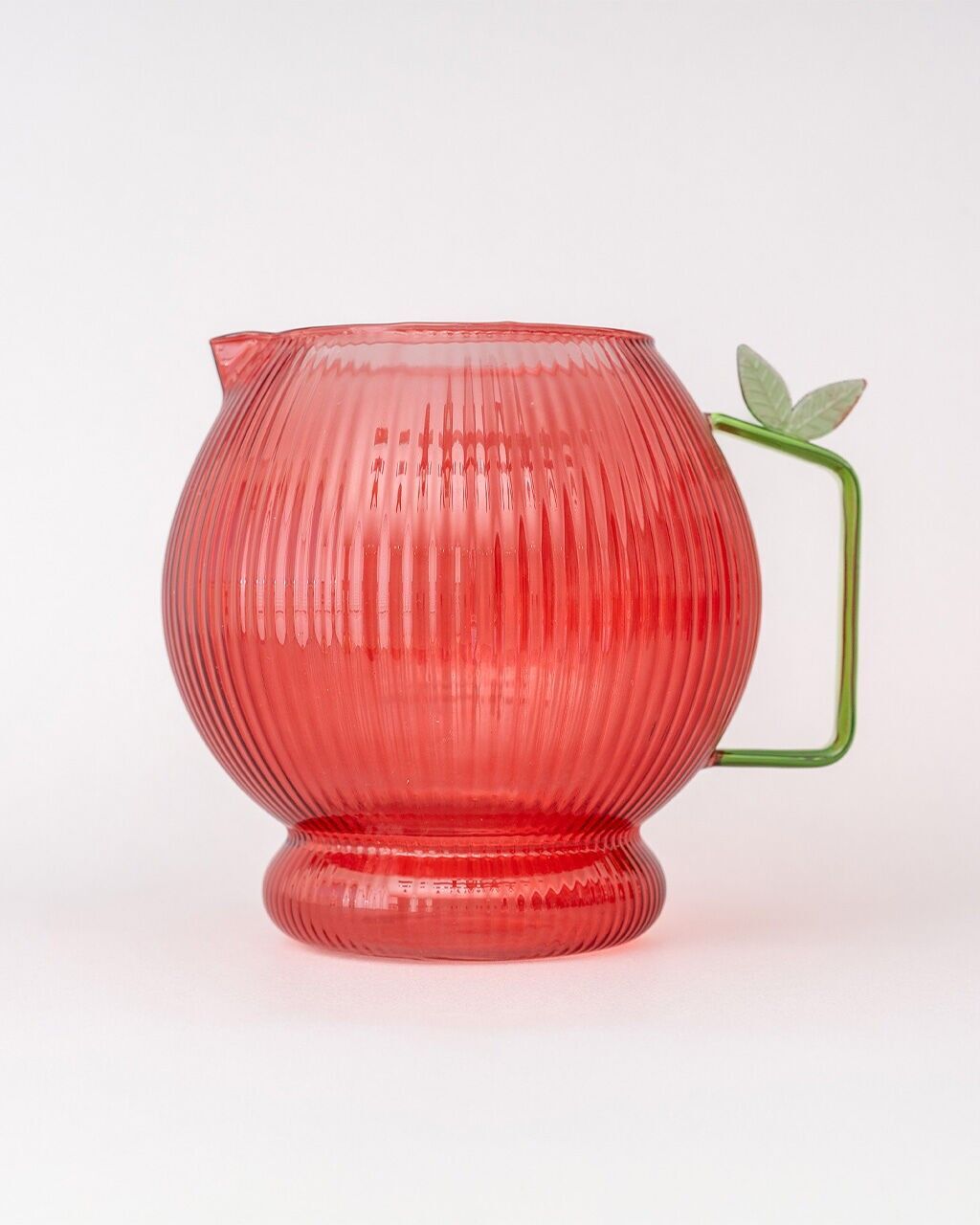 Pitcher, Apple