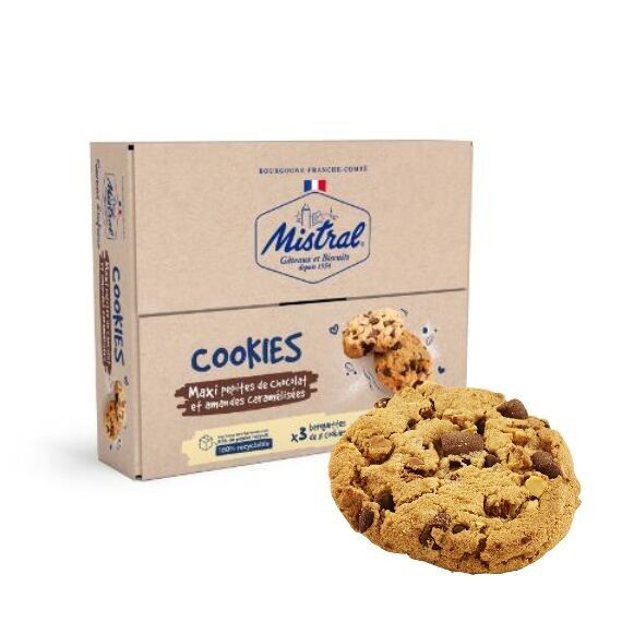 Almond and chocolate chip cookies