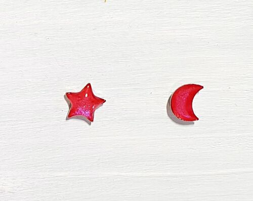 Vibrant iridescent pink studs - Star/moon ,SKU1284