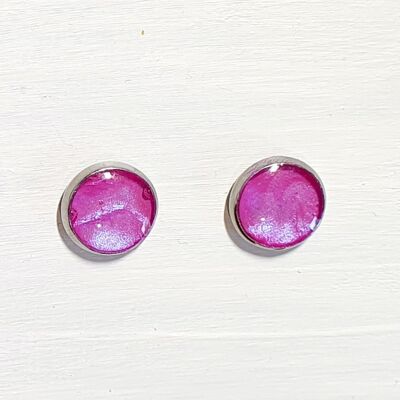 Vibrant iridescent violet studs - Round ,SKU1286