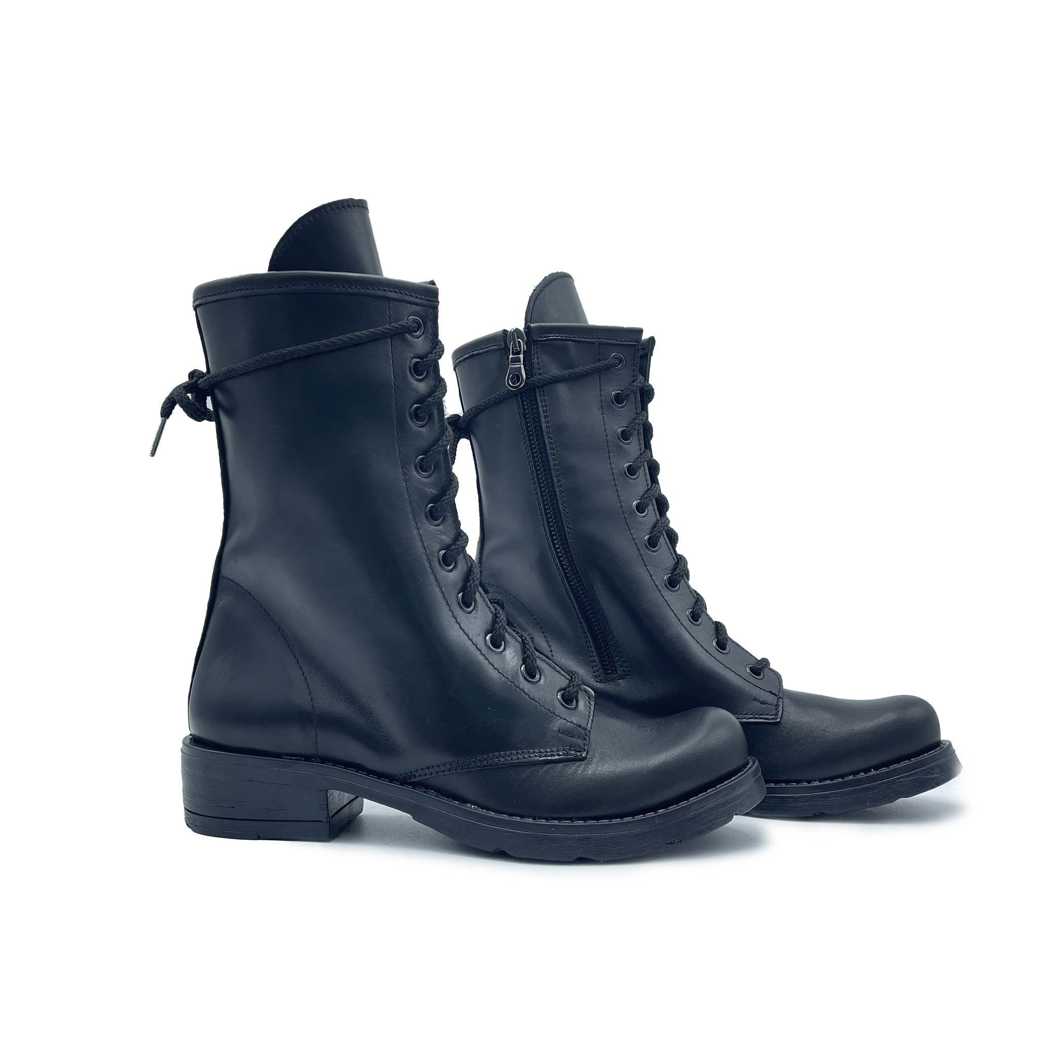 ANF.01 Women's lace-up ankle boot with zip - in black genuine leather