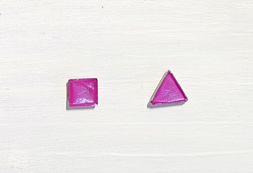 Vibrant iridescent violet studs - Square/triangle ,SKU1292