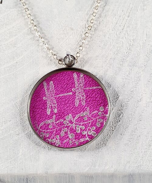Mistletoe & Dragonflies pendant - Pink ,SKU1371