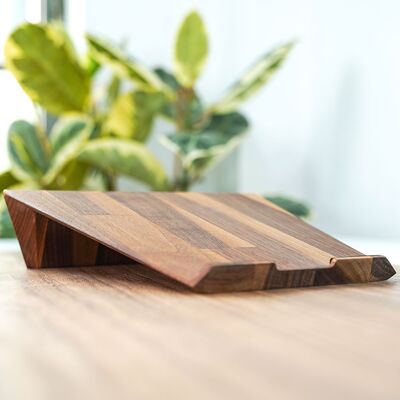 Solid wood laptop stand - walnut