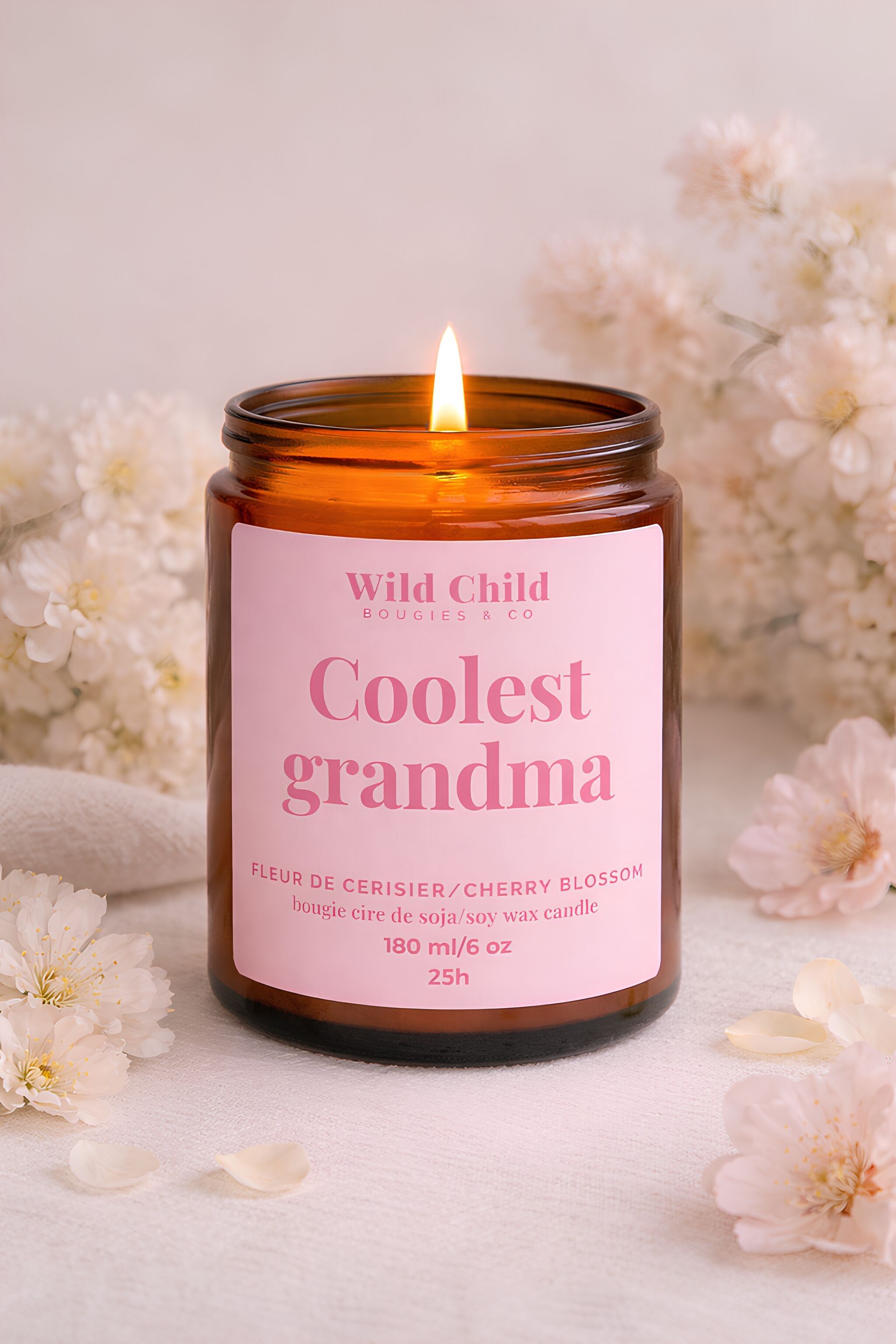 Handgefertigte Duftkerze „Coolste Oma“ – 25 Stunden Brenndauer