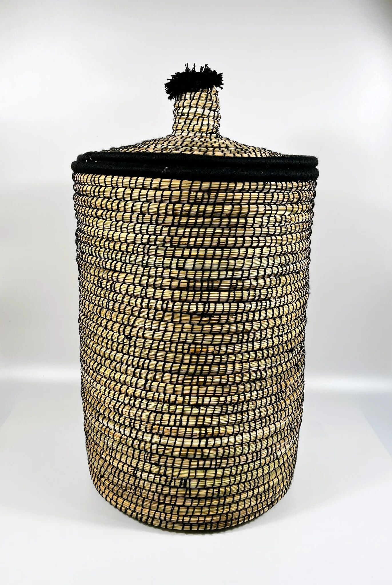Artisan Moroccan Palm & Wool Laundry Basket – Hand-Woven Tall Storage with Pom-Pom Lid