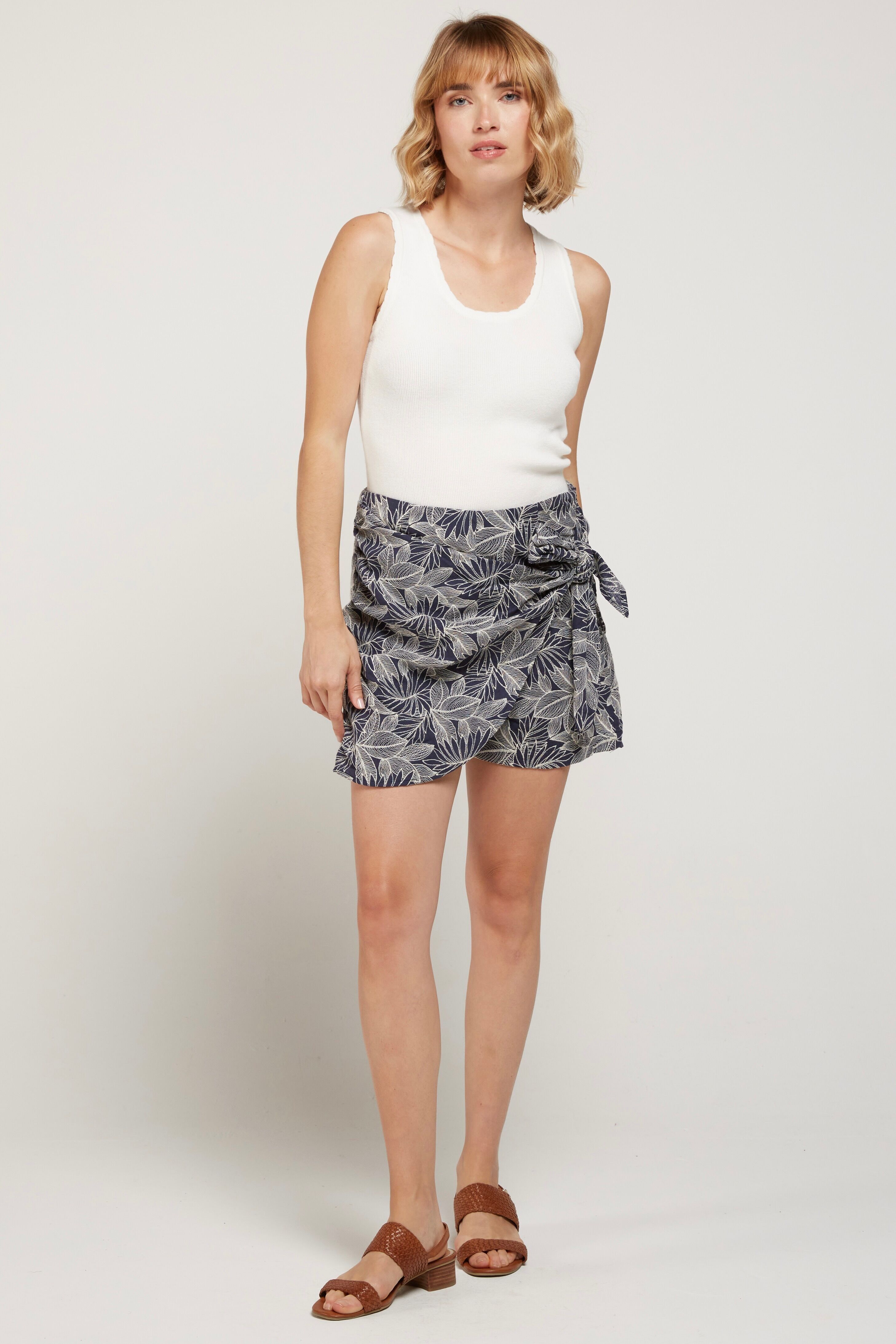 JUNGLE2 - Cotton Lace Skort