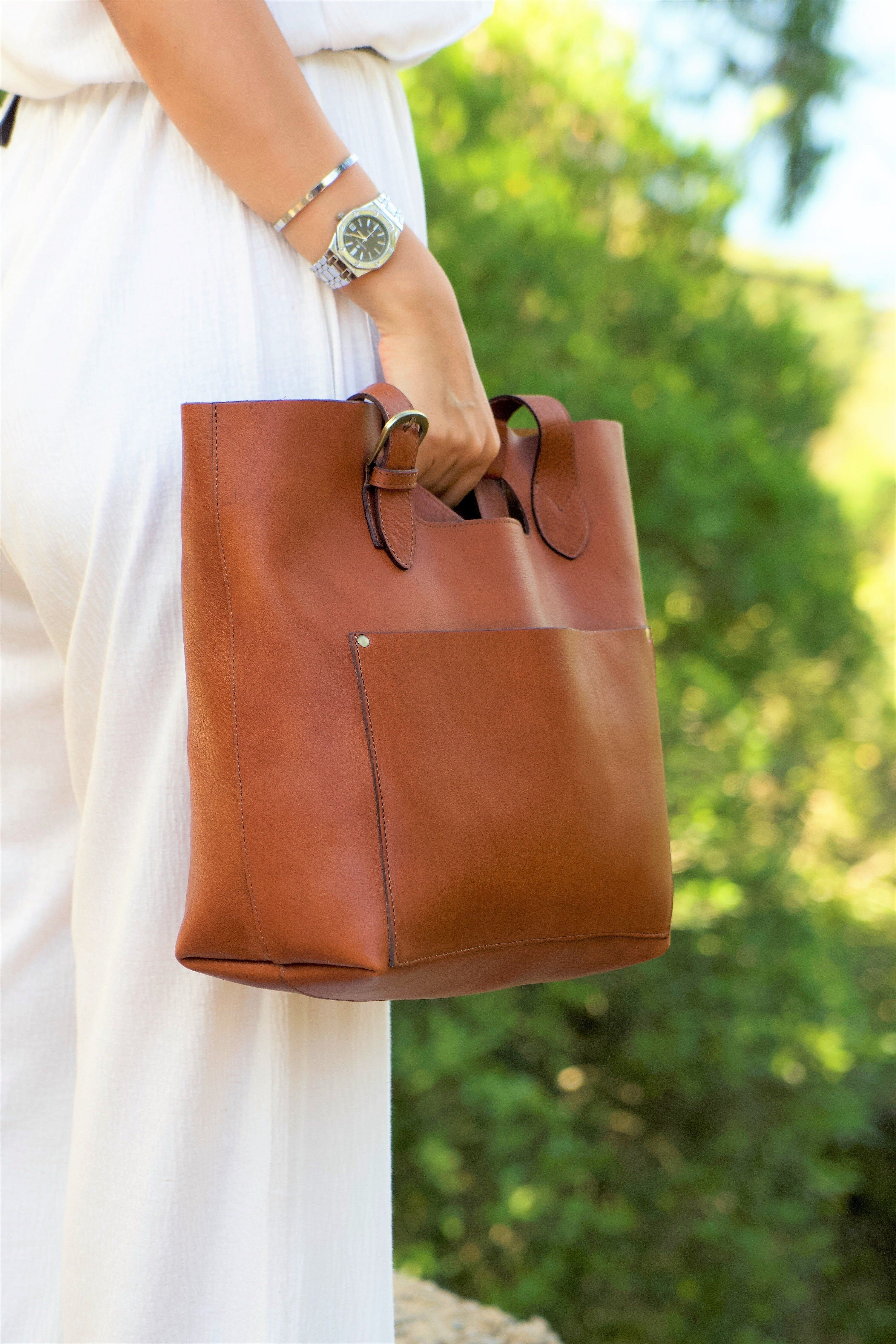 Full-Grain Leather Tote Bag | Premium Cowhide Shoulder Bag with Front Pocket