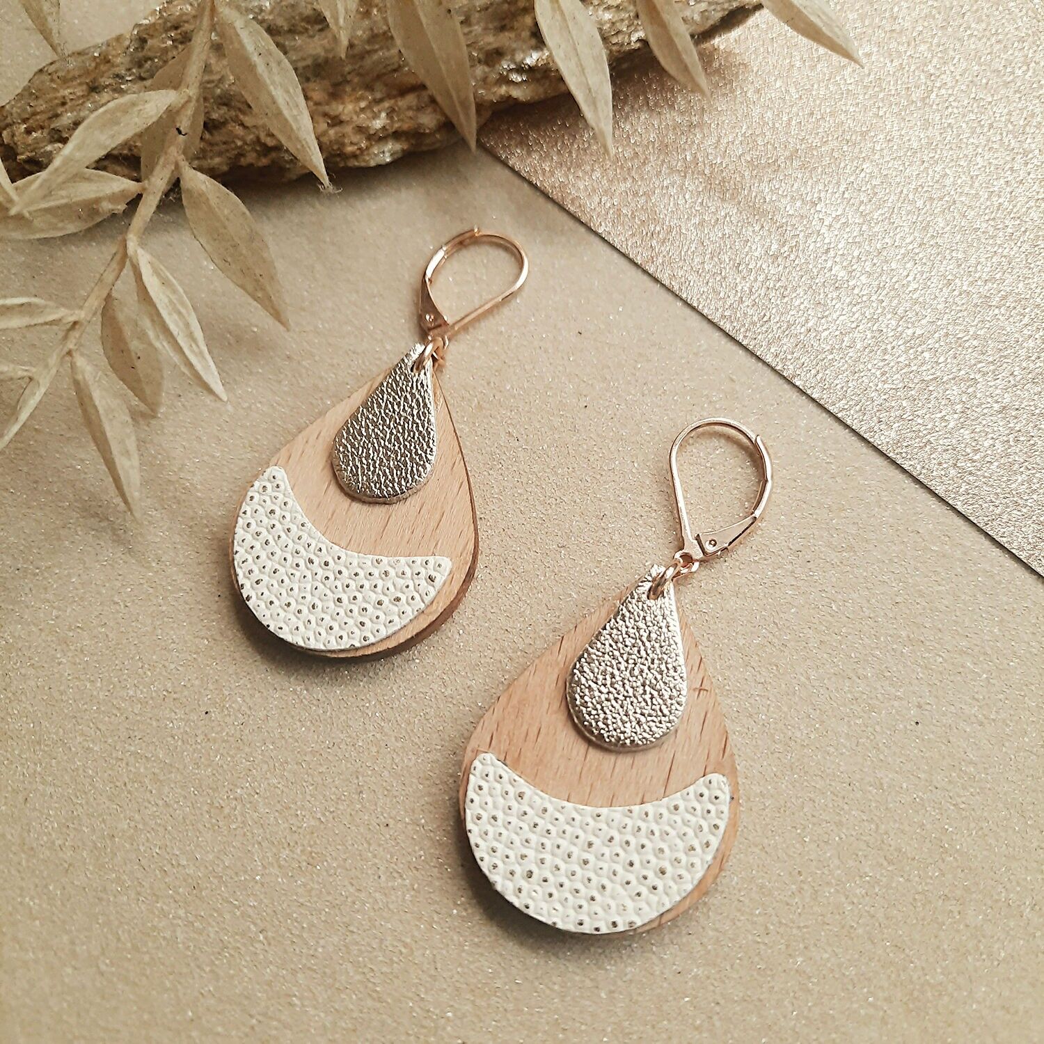 ARTY Ivory Wooden Earrings