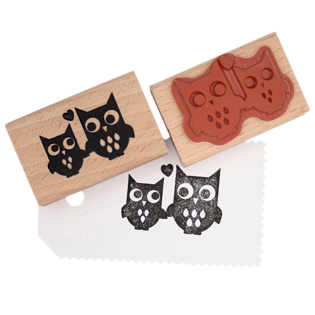 Owls in Love Rubber Stamp – Heart Design for Cards, Gift Tags & Creative Projects