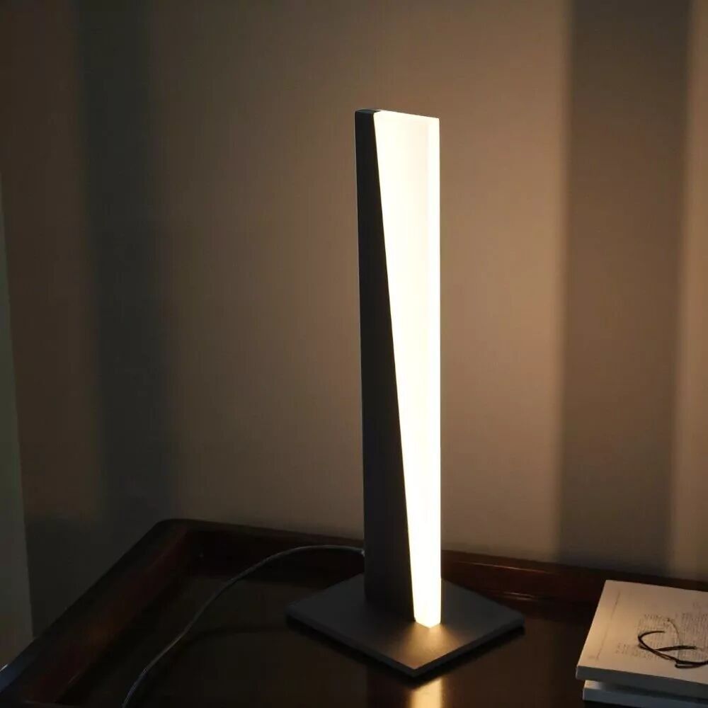 Iska LED-Tischleuchte