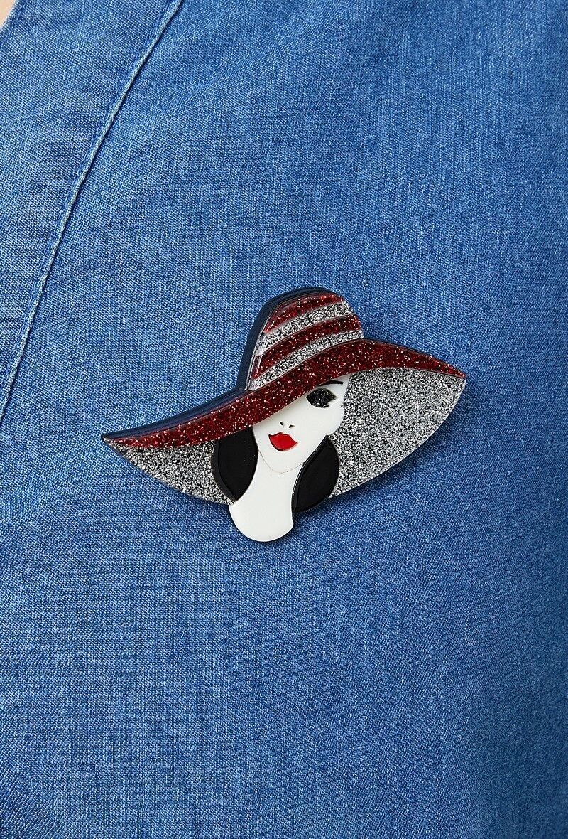 Peggy - Pin brooch