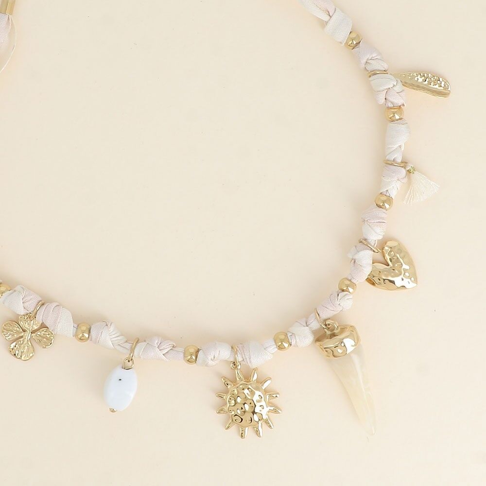 Collier - tissu ruban, perle en céramique émaillée, soleil, corne en résine, coeur texturé
