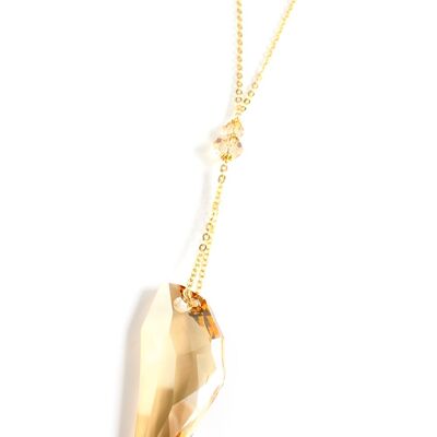 Long necklace with golden shadow crystals