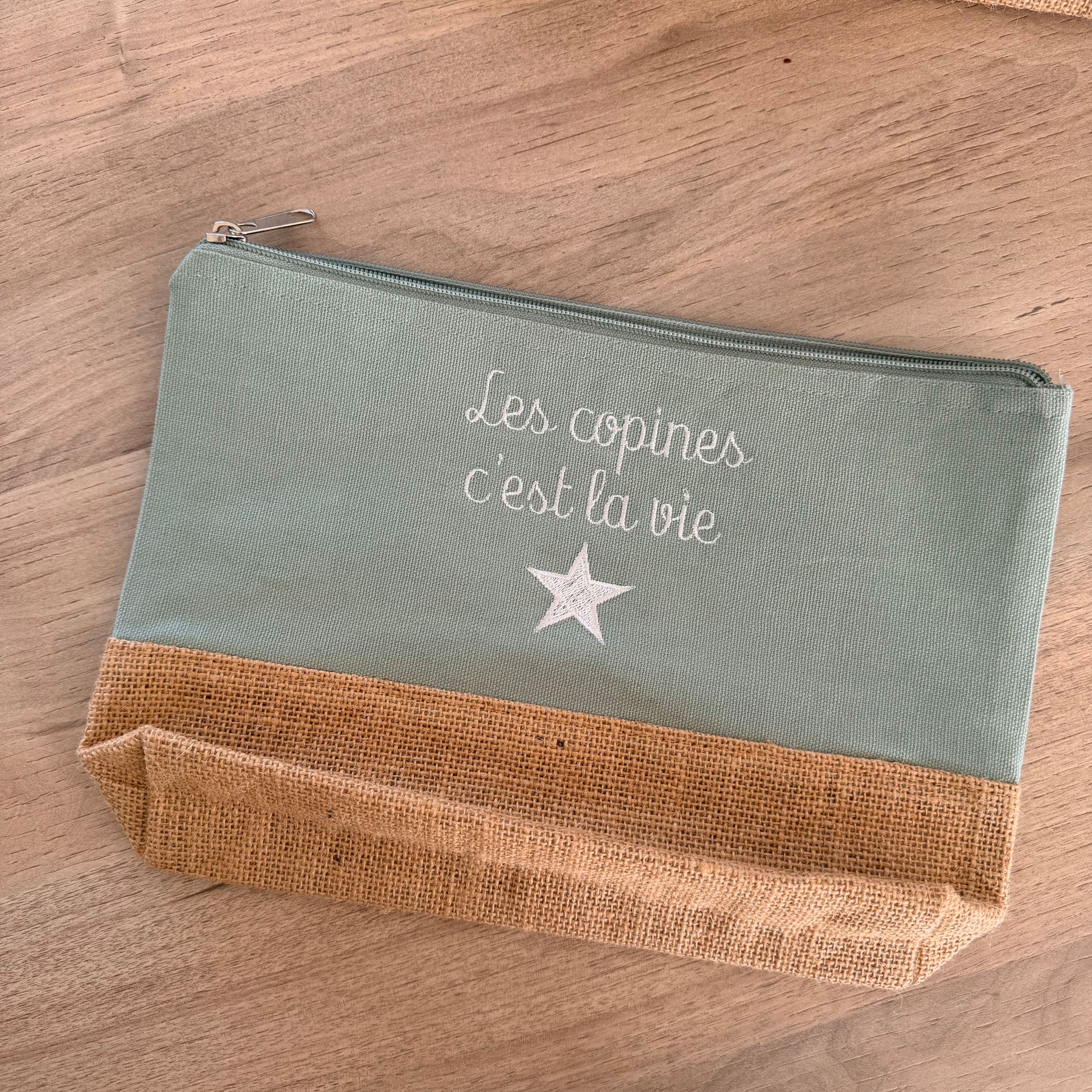 Estuche bordado, Las novias son vida