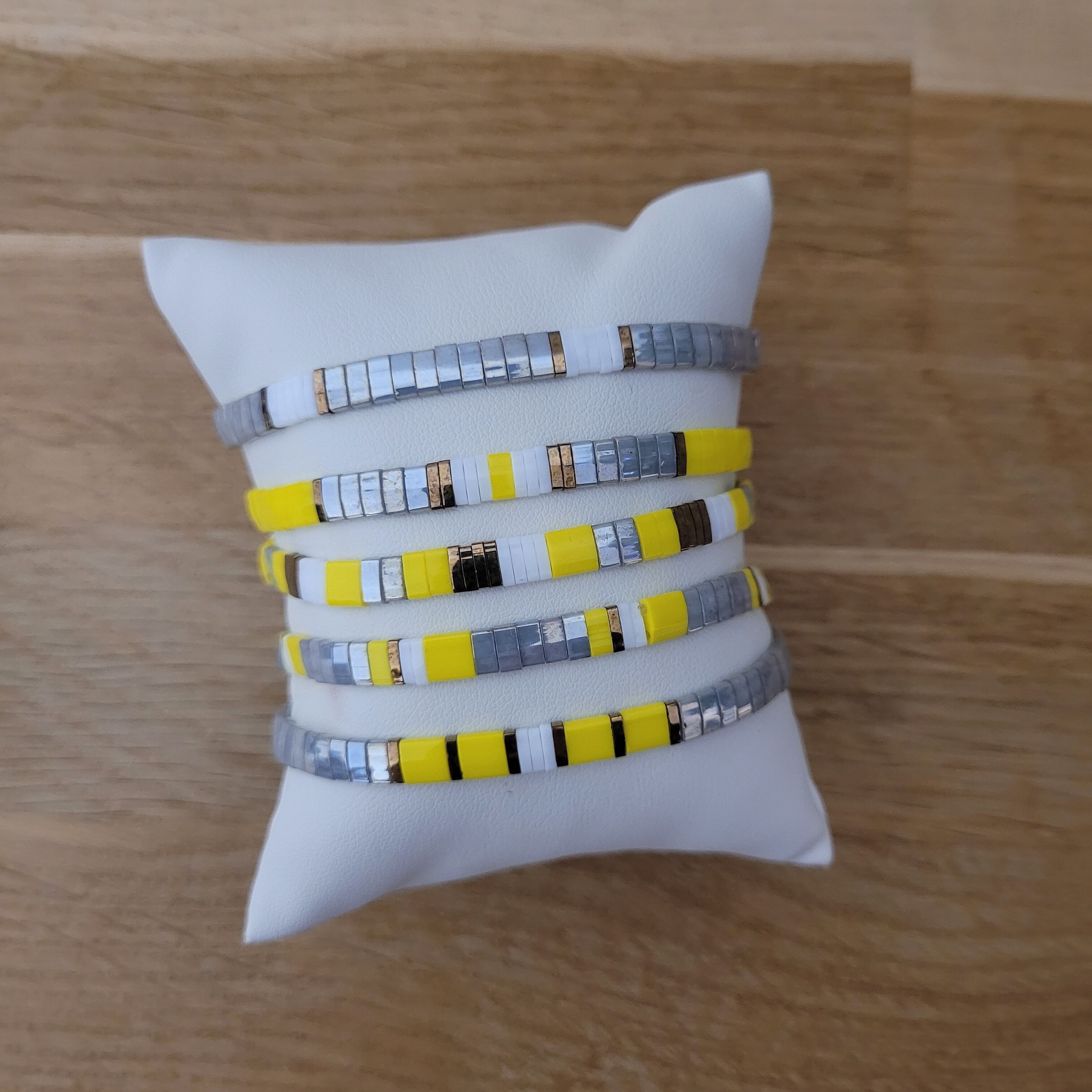 5 bracelets - Gris et Jaune - Eté - TILA