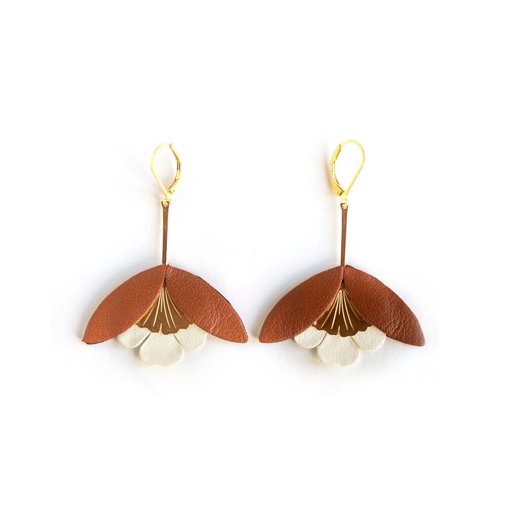 Ginkgo Flower Earrings - Brown and White Leather