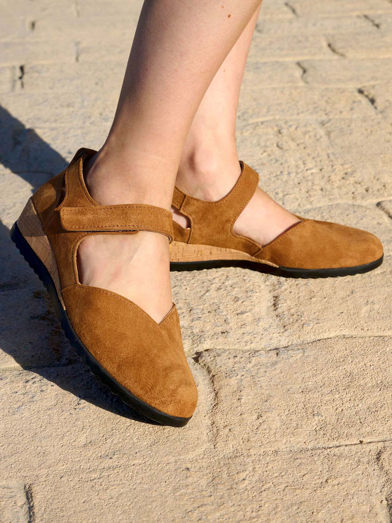 Women's shoes with Velcro closure and removable sole (2013231_0023)